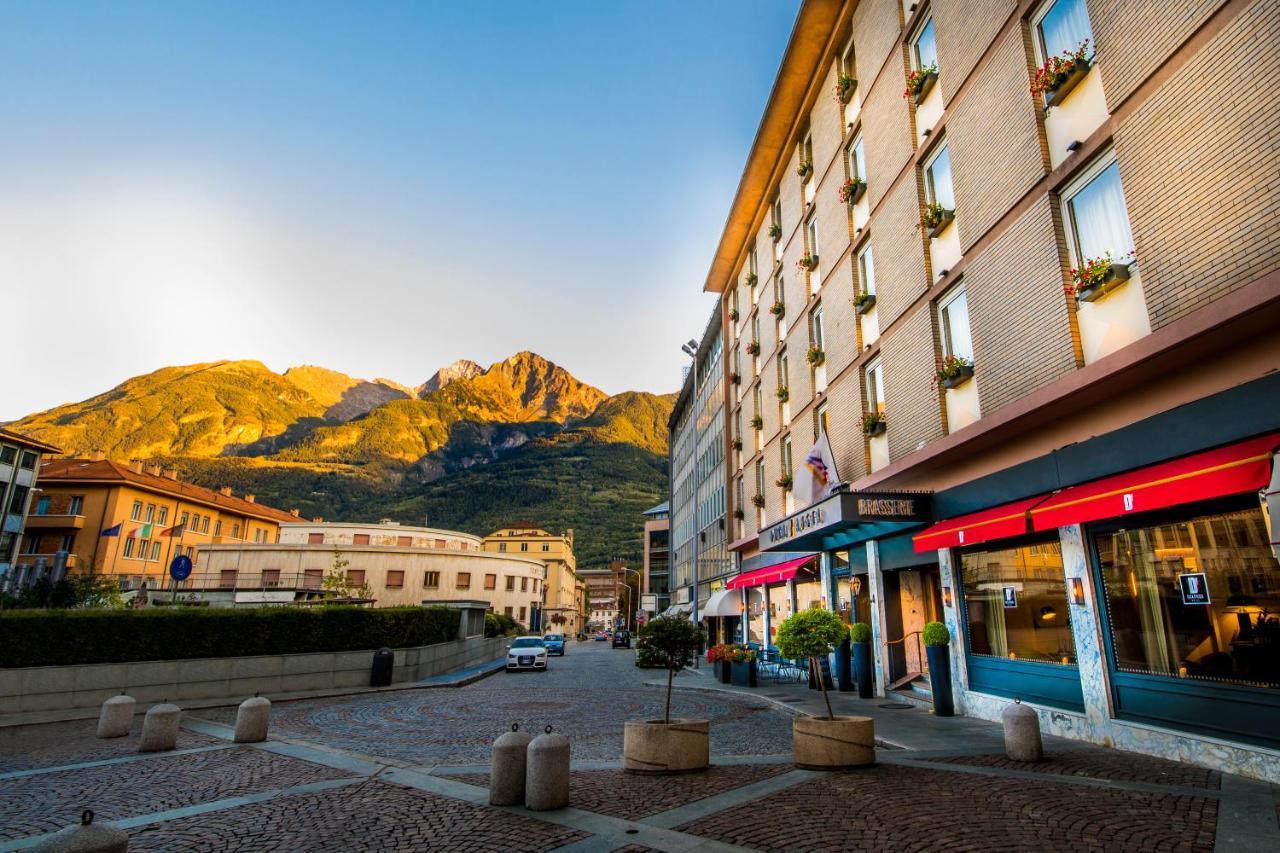 Duca D'Aosta Hotel Kültér fotó